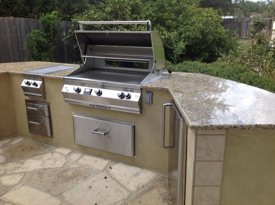 Hill Country Outdoor Kitchens
