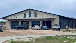 metal building versus barndominium in Texas